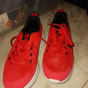Under Armor athletic shoes size 10 brand new